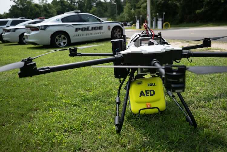 Drone with AED on the grass