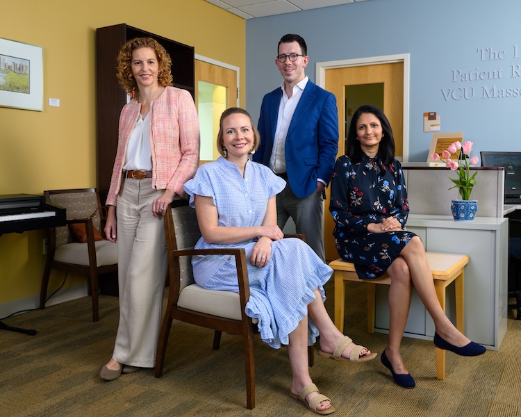 Breast cancer survivor reunites with her VCU Health doctors