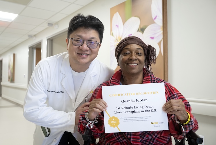 Quanda Jordan poses with Dr. Seung Duk Lee