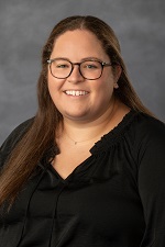 Sarah Snead headshot