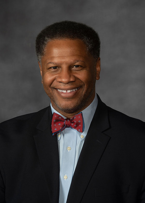 Robert Winn, M.D. headshot