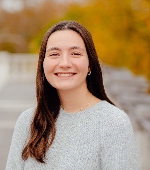 Lacey Thompson, Pauley Undergraduate Research Fellow