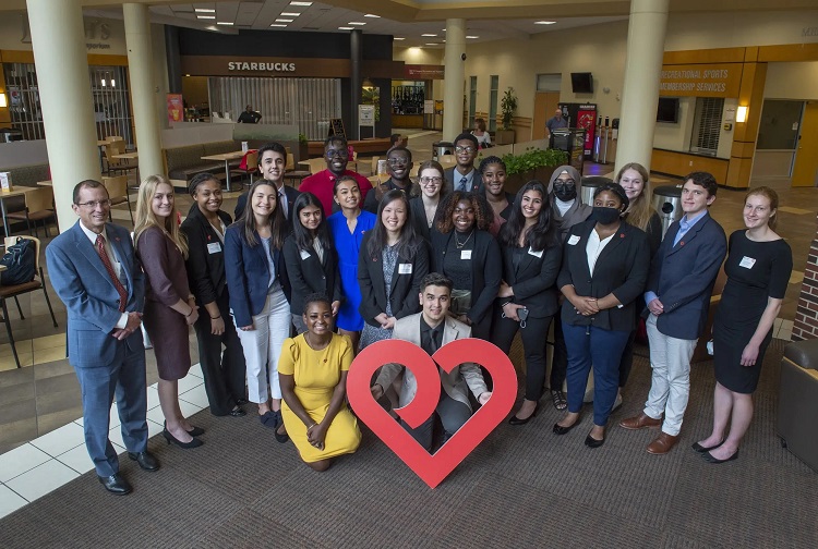 ‘Life-changing’ fellowship introduces undergraduates to cardiology, medical research